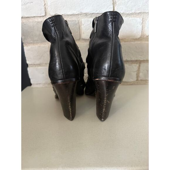 Frye Sofia Black‎ Leather Booties Size 9 - Picture 4 of 9